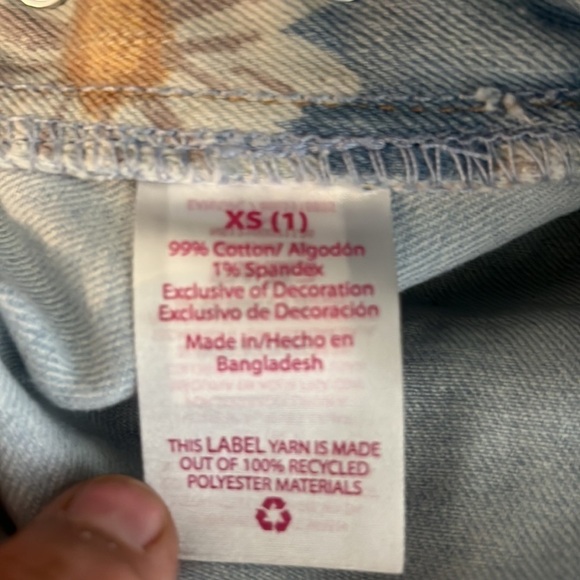 no Boundaries cutoff overalls, size XS - Picture 4 of 7